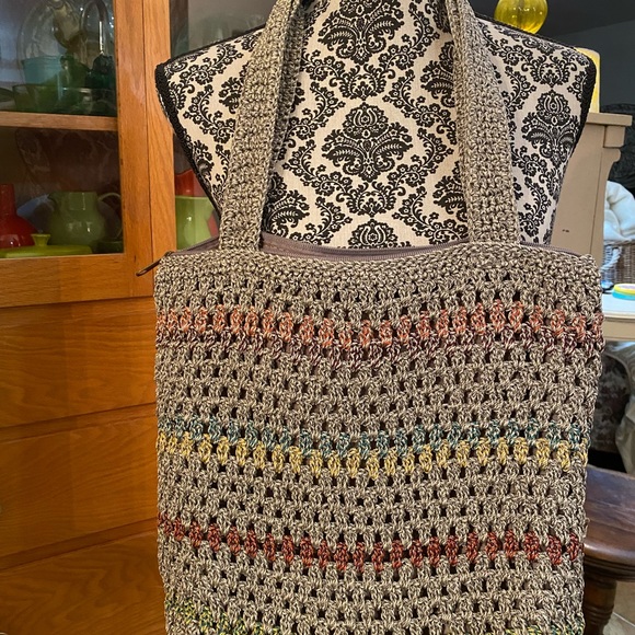 The Sak multi-color macramé bag, get ready for Spring with this beauty! - Picture 3 of 6